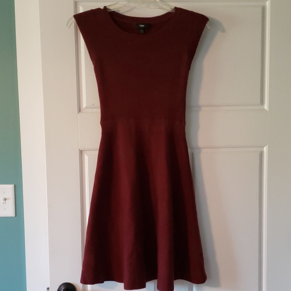 Above Knee Short-Sleeve Sweater Dress